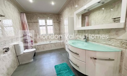 Reventa - Villa - Hondón de los Fráiles