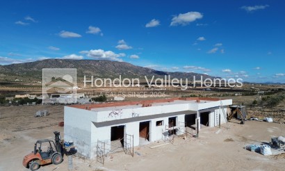 Obra Nueva / En Proyecto - Villa - Pinoso
