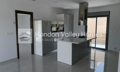 Obra Nueva / En Proyecto - Villa - Pinoso