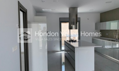 Obra Nueva / En Proyecto - Villa - Pinoso