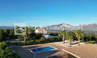 Revente - Villa - Detached - Hondón de las Nieves