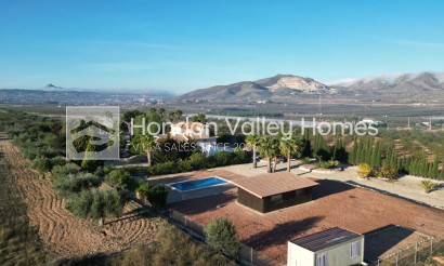 Revente - Villa - Detached - Hondón de las Nieves