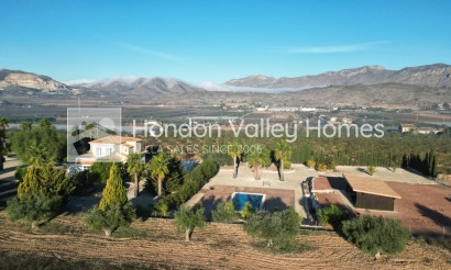 Revente - Villa - Detached - Hondón de las Nieves