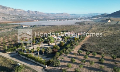 Revente - Villa - Detached - Hondón de las Nieves