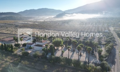 Revente - Villa - Detached - Hondón de las Nieves