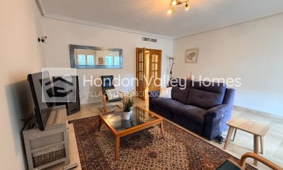 Revente - Villa - Detached - Hondón de las Nieves