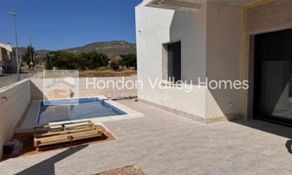 Rynek pierwotny - Villa / Semi detached - La Romana