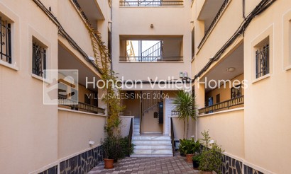 Wiederverkauf - Apartment flat - Torrevieja - La Siesta