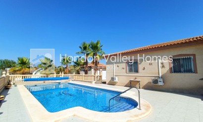 Resale - Villa - Macisvenda