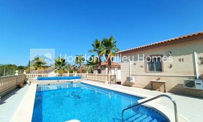 Resale - Villa - Macisvenda