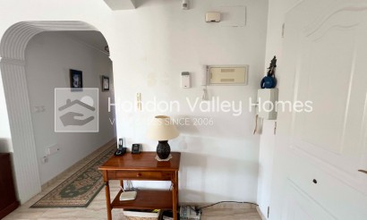 Resale - Villa - Macisvenda