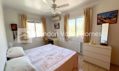 Resale - Villa - Macisvenda