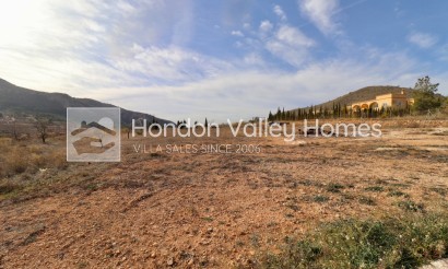 Resale - Villa - La Romana