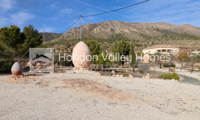 Resale - Villa - La Romana