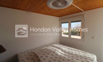 Resale - Villa - La Romana