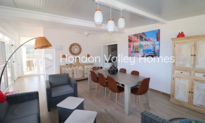 Resale - Villa - La Romana