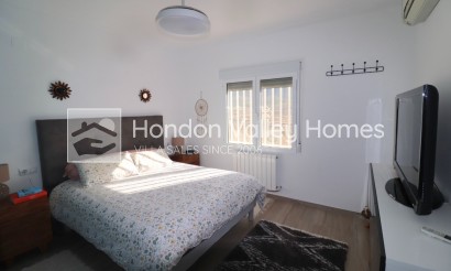 Resale - Villa - La Romana