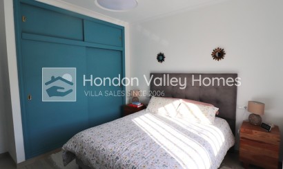 Resale - Villa - La Romana