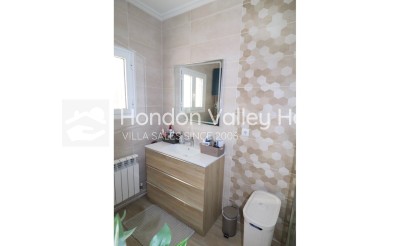 Resale - Villa - La Romana