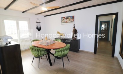 Resale - Villa - La Romana