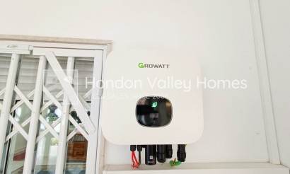 Resale - Villa - Albatera