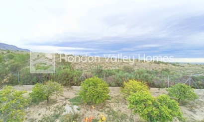 Resale - Villa - Albatera