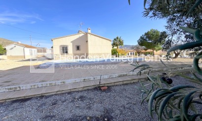 Reventa - Villa - Hondón de los Fráiles