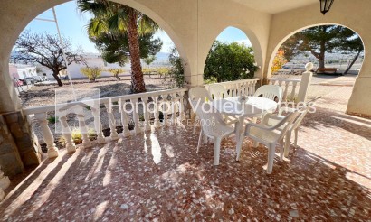 Reventa - Villa - Hondón de los Fráiles