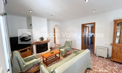 Reventa - Villa - Hondón de los Fráiles