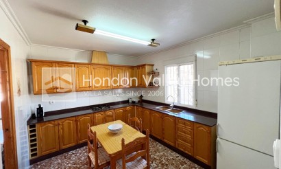 Reventa - Villa - Hondón de los Fráiles