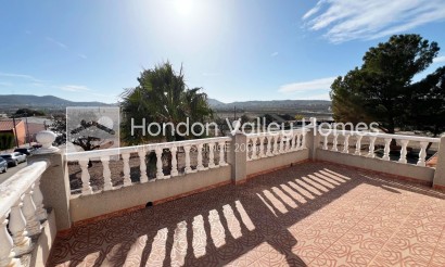 Reventa - Villa - Hondón de los Fráiles