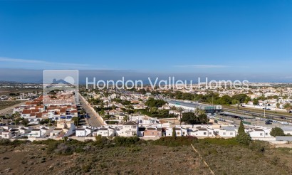 Revente - Detached Villa - Torrevieja - Urbanización San Luis