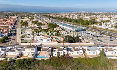 Revente - Detached Villa - Torrevieja - Urbanización San Luis