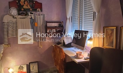 Revente - Apartment flat - Montesinos - La Herrada