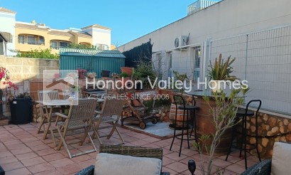 Revente - Apartment flat - Montesinos - La Herrada