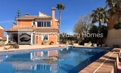 Resale - Villa - HONDON DE LAS NIEVES - La Montanosa