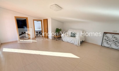 Resale - Villa - Hondón de los Fráiles
