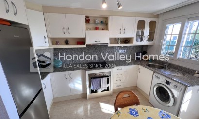 Resale - Apartment flat - Guardamar del Segura - EL RASO