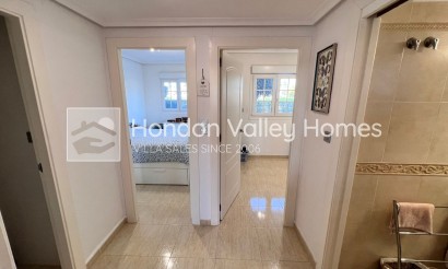 Resale - Apartment flat - Guardamar del Segura - EL RASO