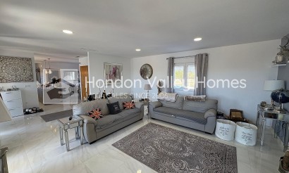 New Build / Off-Plan - Villa - Pinoso