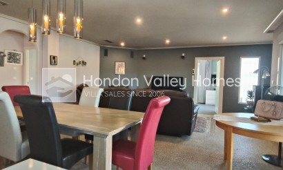 Wiederverkauf - Villa - Detached - La Romana