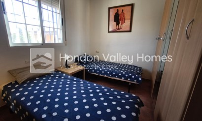 Reventa - Villa - Hondón de los Fráiles