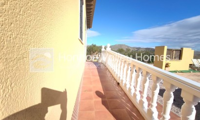 Reventa - Villa - Hondón de los Fráiles