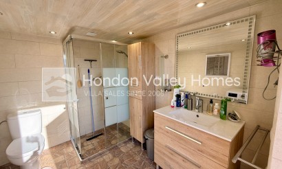 Resale - Villa - Hondón de las Nieves