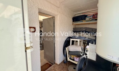 Resale - Villa - Hondón de las Nieves