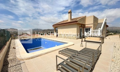 Resale - Villa - HONDON DE LAS NIEVES - La Montanosa