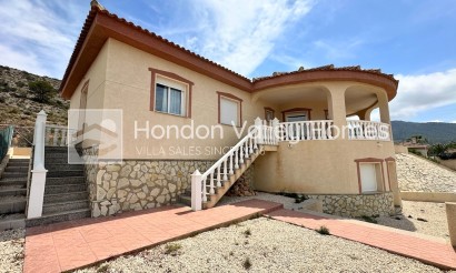 Resale - Villa - HONDON DE LAS NIEVES - La Montanosa