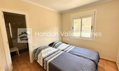 Resale - Villa - HONDON DE LAS NIEVES - La Montanosa