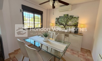 Herverkoop - Villa - Hondón de las Nieves