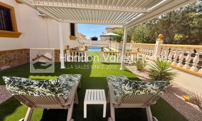 Herverkoop - Villa - Hondón de las Nieves